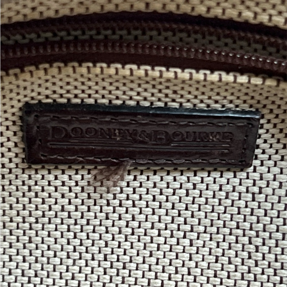 Dooney and Bourke signature monogram shoulder bag, EUC - Picture 10 of 12